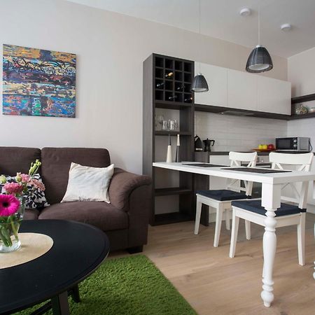 Baron'S Town Hall Apartments Vilnius Room photo